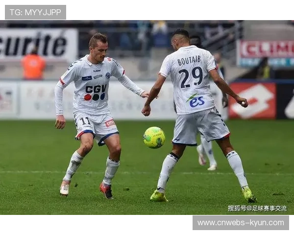 欧塞尔0-0梅斯，保级大战双方谨慎守平。